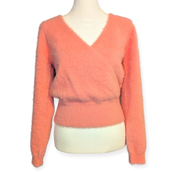 Anthropologie Lili Sidonio Fuzzy Wrap Crop Sweater, Pink, Women's Small - Picture 2 of 8